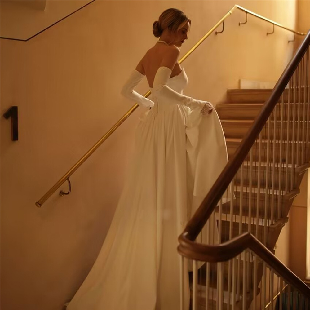 Elegant Satin A Line Wedding Dresses Side Split Sleeveless Women Bridal Gowns Simple Long Train 2023 Robe de mariage