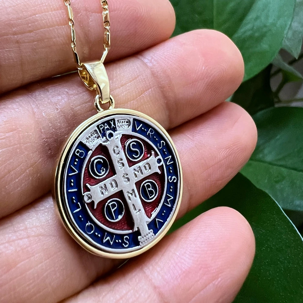 Chokers Promotion 22mm Religious Medals Necklace for Women San Benito Cross Choker Mother's Day Gift 231010