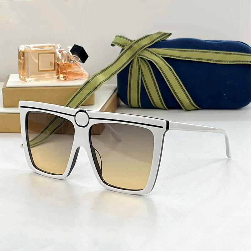 Oversized designer Glasrai Sola Fashion Mens and Womens Plate Frame One Piece Square Frame Gradient Sunglasses Wearing Face Show Small Casual Cam