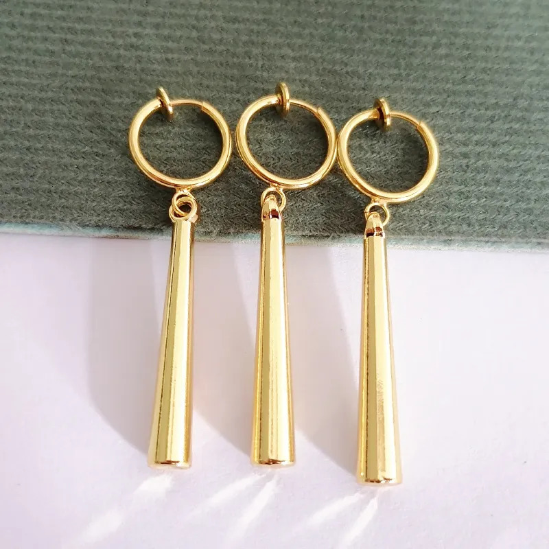 Charm 3PcsSet Roronoa Zoro Earrings Ear Clips Gold Color Small Geometric NonPierced Jewelry Hip Hop Wholesale Pendant Earrings 231010