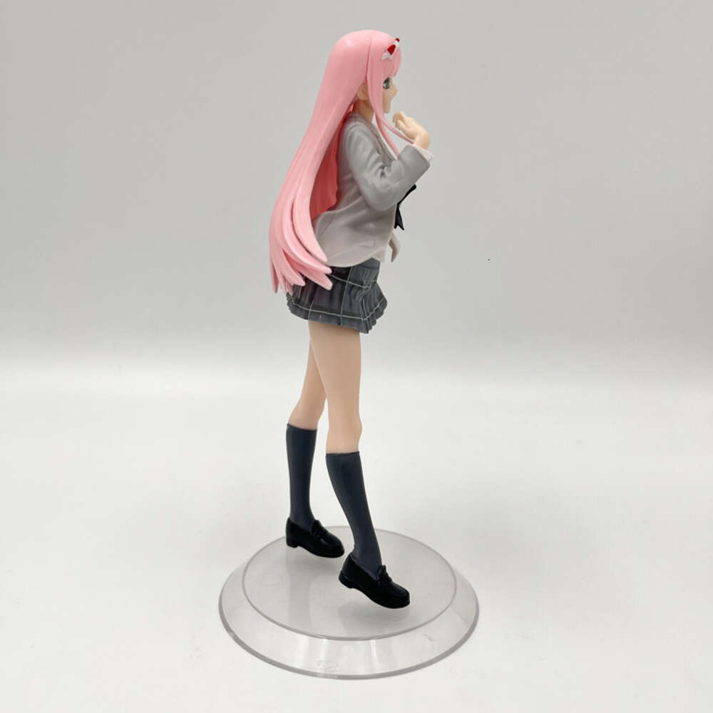 Mascot Costumes 18cm Darling in the Franxx 02 Anime Girl Figure School Uniform Zero Two Sexy Action Figure Zero Two Figurine Colletible Doll Toy