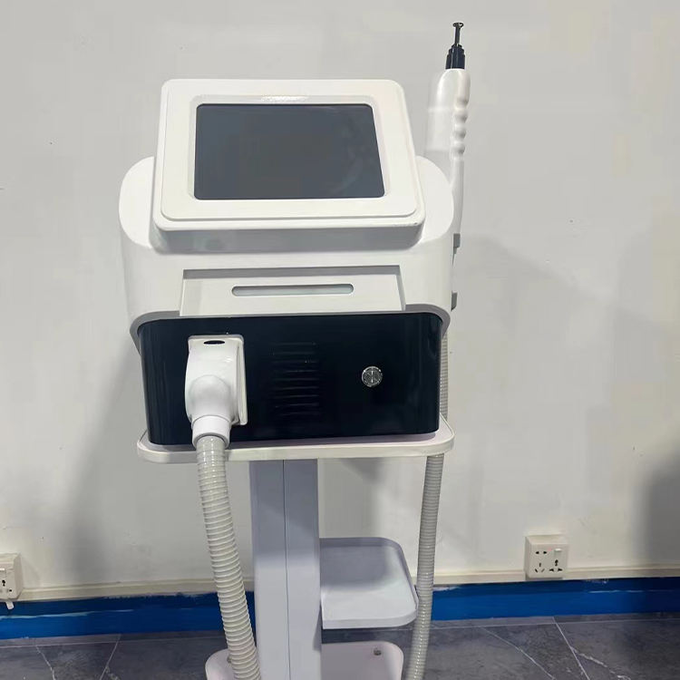 Portable Pain-free Picolaser Nd Yag Q Switch Skin Tattoo Removal Eyebrow Cleaning 4 Wavelength Portable Device Carbon Peeling Skin Whitening