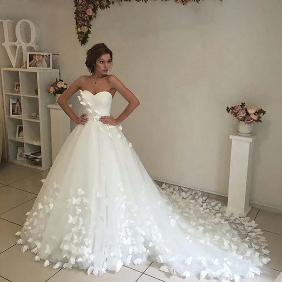 White Sweetheart Butterfly Decal Wedding Dresses Floor Length Court Train Tulle Zipper Custom Made Bridal Gown 01