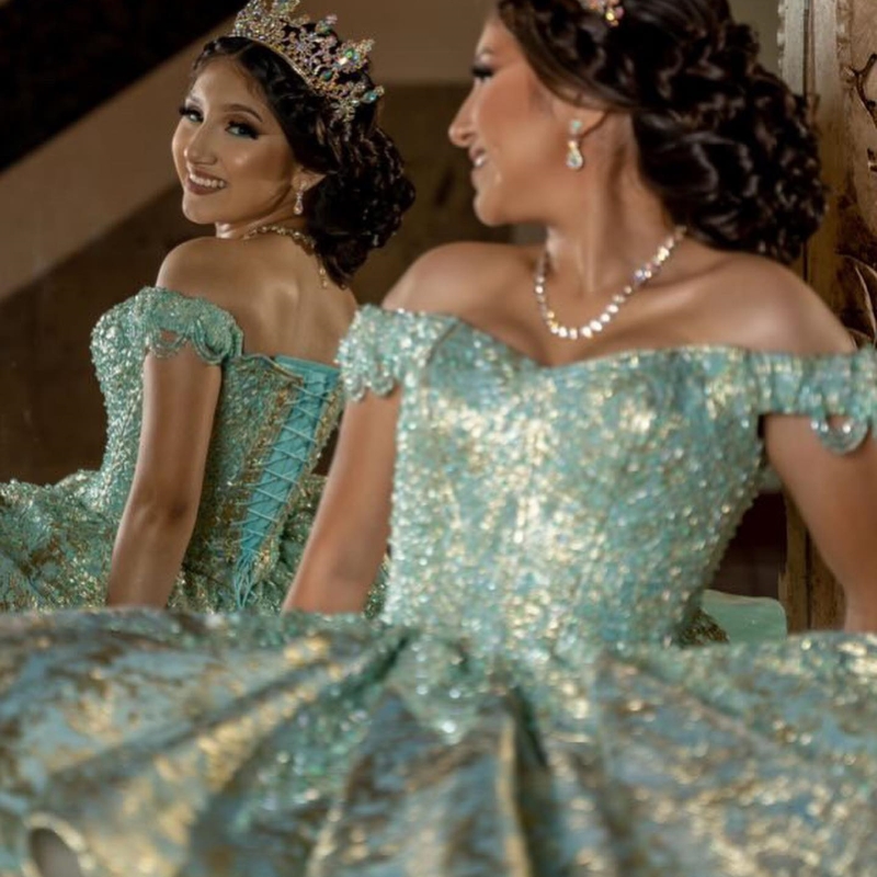 Aqua Blue Shiny Princess Quinceanera Ball Straps Beaded Off Shoulder 15th Party Gown Gold Appliques Sweet 16 Dress