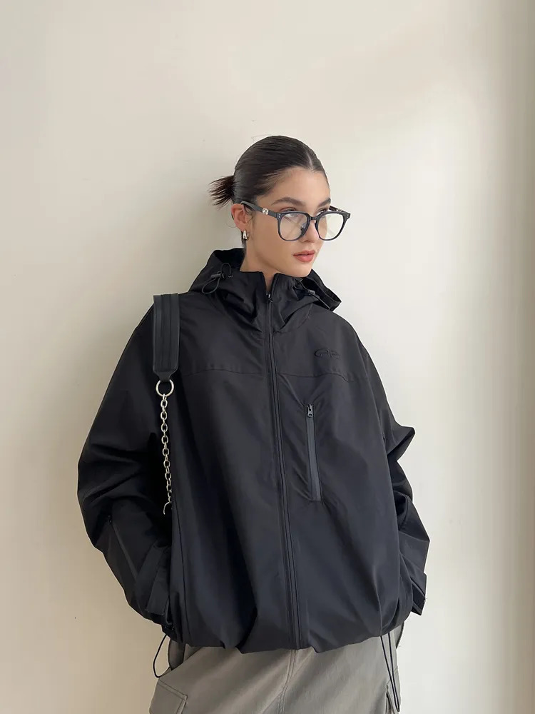 Women's Jackets Autumn Outdoor Jacket Women Vintage Hooded Windbreaker Ladies Casual Loose Zipper Jackets Female Neutral Style Sporty Coat 231010
