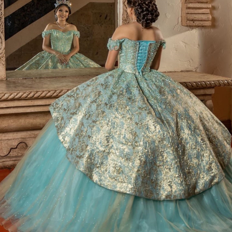 Aqua Blue Shiny Princess Quinceanera Ball Straps Beaded Off Shoulder 15th Party Gown Gold Appliques Sweet 16 Dress