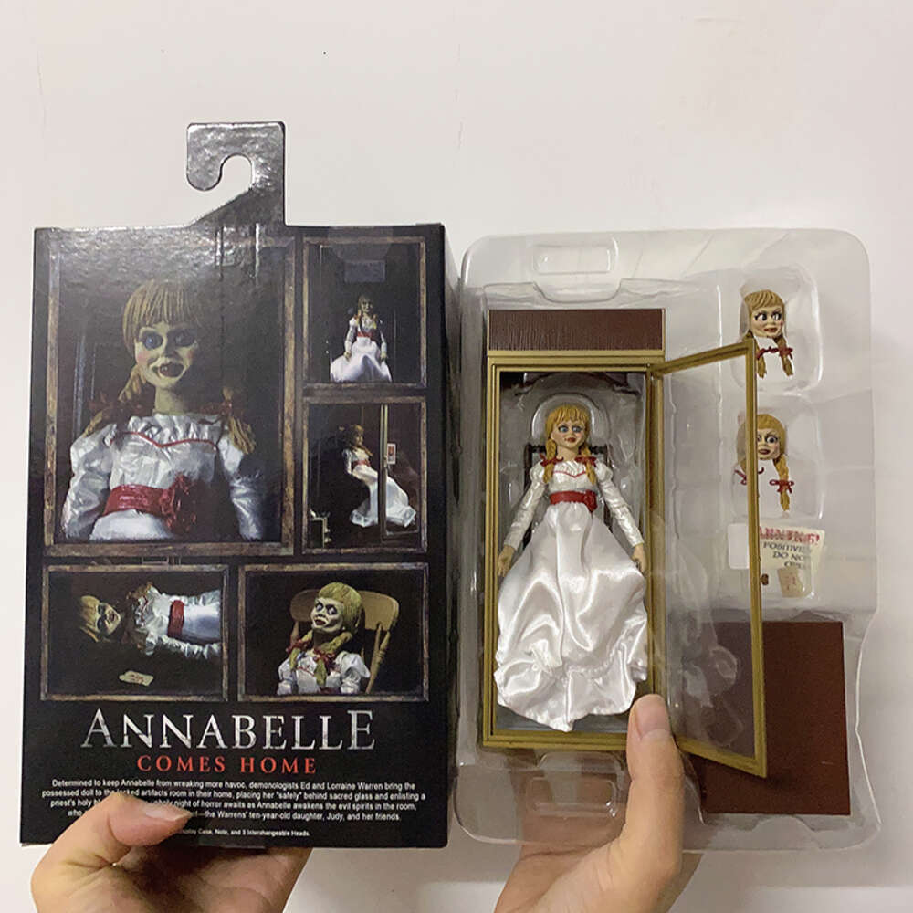 Mascot Costumes Neca Figure Annabelle Comes Home Annabelle Figures Action Figure Model Toy Doll 18cm 7inch Real Clothes Joint Movable Decoration