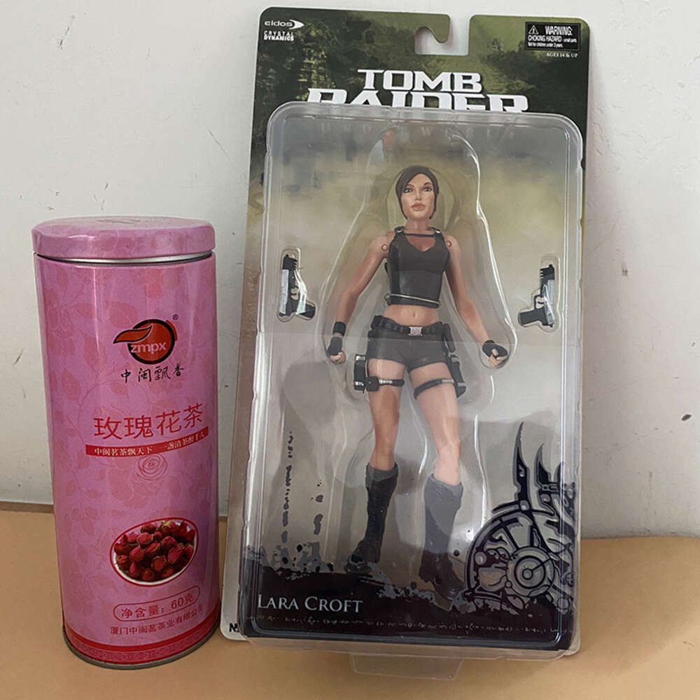 Mascot Costumes Neca Figure Tomb Raider Underworld Lara Croft Action Figure Model Toys 18cm Bookshelf Ornament Christmas Present for Children