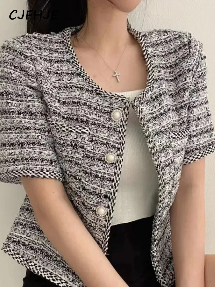 Women's Jackets CJFHJE Korean Chic Oneck Double Pockets Coat Women Summer Pearl Button Breasted Loose Short Sleeve Tweed Jacket 231011