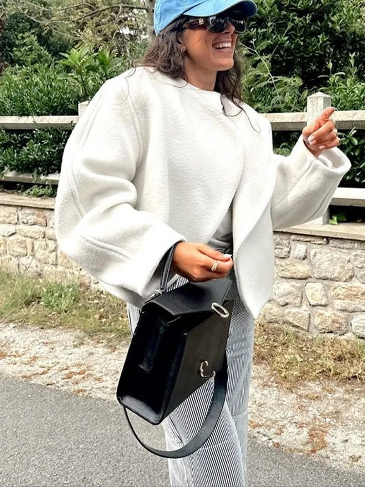 Women's Wool Blend's Fashion Solid Thicken Cropped Jacket Top Long Sleeve Warm Autumn Winter Cardigan Female Casual Loose Woolen Streetwear 