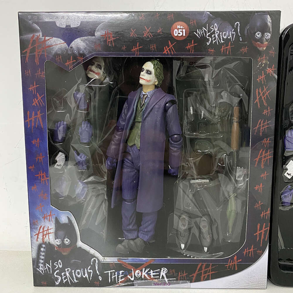 Mascot Costumes Mafex 051 Joker Action Figure Articulated Model Toys 15cm Collectible Doll Joint Movable Birthday Present for Friends