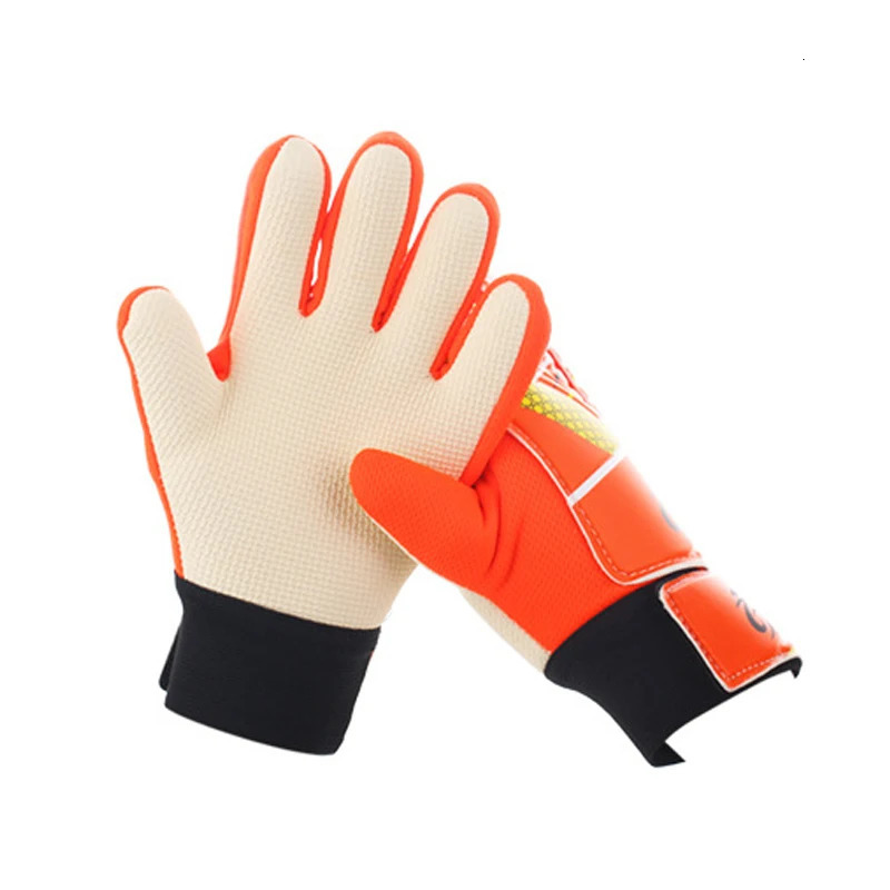 Sports Gloves Kid's soccer goalkeeper gloves guantes de portero for children 5-16 years old soft goalkeeper gloves children riding scooters sp 23