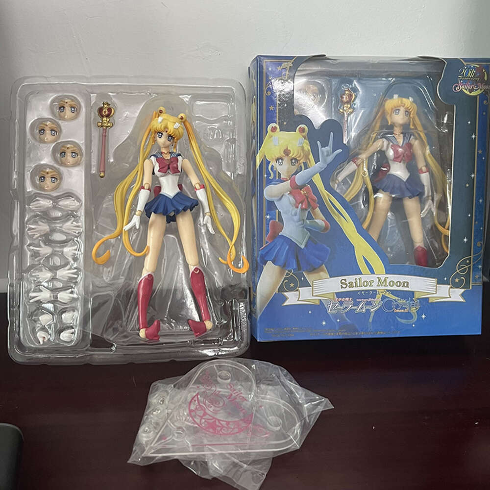 Mascot Costumes Anime Pretty Guardian Sailor Moon Tsukino Usagi Sailor Mercury Venus Jupiter Saturn Pvc Action Figure Model Toys Joint Movable