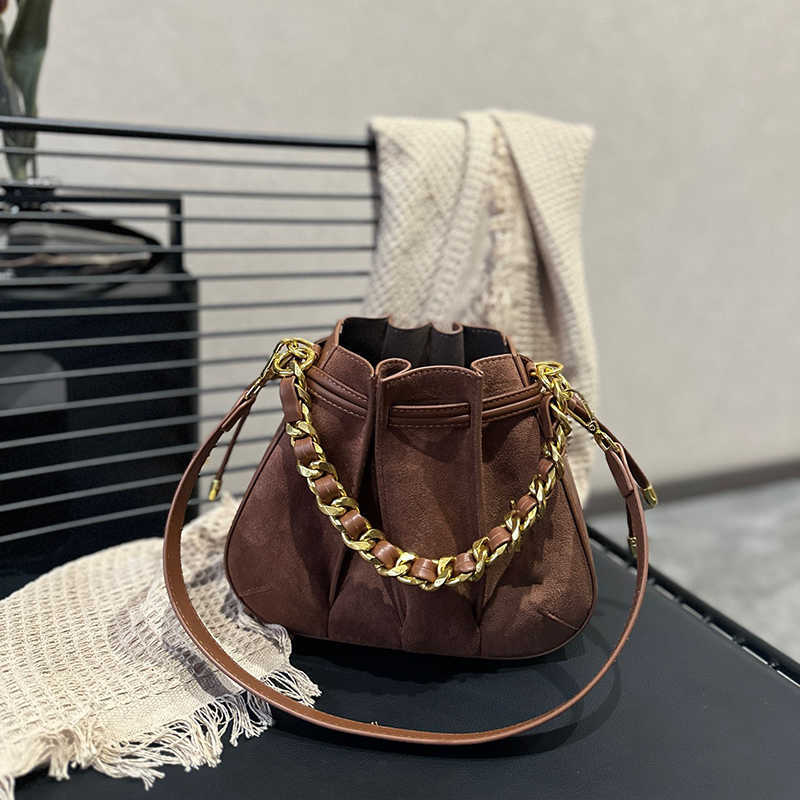 Chain Buckle Bag Handle Knight Handbags Vintage Womens Bag Desigenr Purses Lady Brown Drawstring Shoulder Bags 231012
