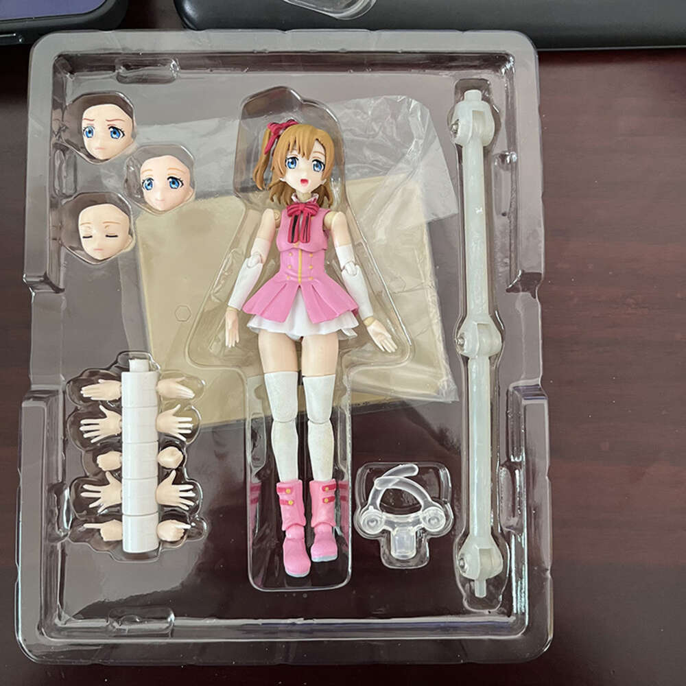 Mascot Costumes Shfiguarts Figure Shf Love Live Kousaka Honoka Japanese Action Figure Model Pvc Toys Joint Movable Doll Bookshelf Ornament