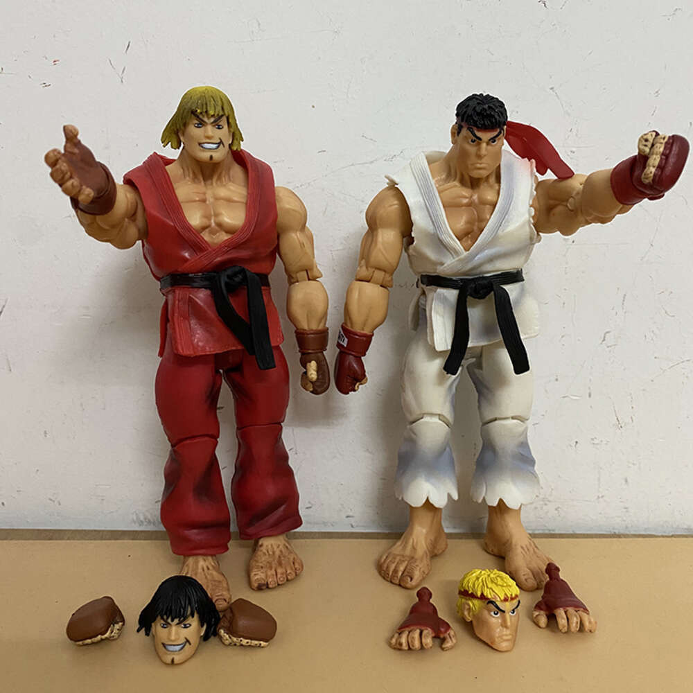 Mascot Costumes Neca Figure Ryu Figure Game Character Ken Doll Guile Toy Akuma Gouki Hoshi Chun-li Action Figure Model Toys Joint Movable Doll