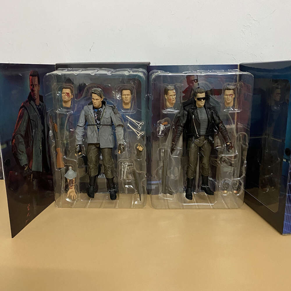 Mascot Costumes Neca Figure the Terminator Schwarzenegger Judgment Day T-800 Arnold Action Figure Pvc Model Toys Room Ornament Gift for Kids