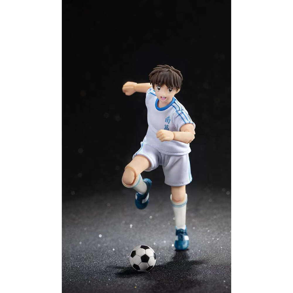 Mascot Costumes Dasin Great Toys Captain Tsubasa Gt/942 Misaki Taro Teppei Kisugi Genzo Wakabayashi Sggk Kojiro Hyuga Action Figure Model Toys