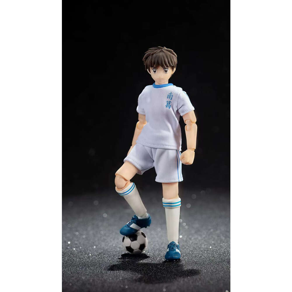 Mascot Costumes Dasin Great Toys Captain Tsubasa Gt/942 Misaki Taro Teppei Kisugi Genzo Wakabayashi Sggk Kojiro Hyuga Action Figure Model Toys