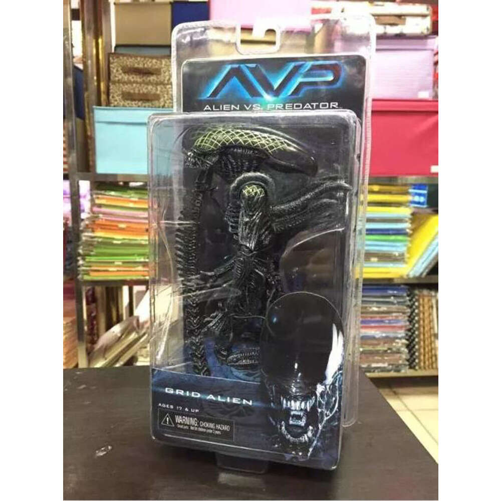 Mascot Costumes Aliens Vs Predator Grid Alien Xenomorph Translucent Prototype Suit Warrior Alien Action Figure Collectible Model Toys