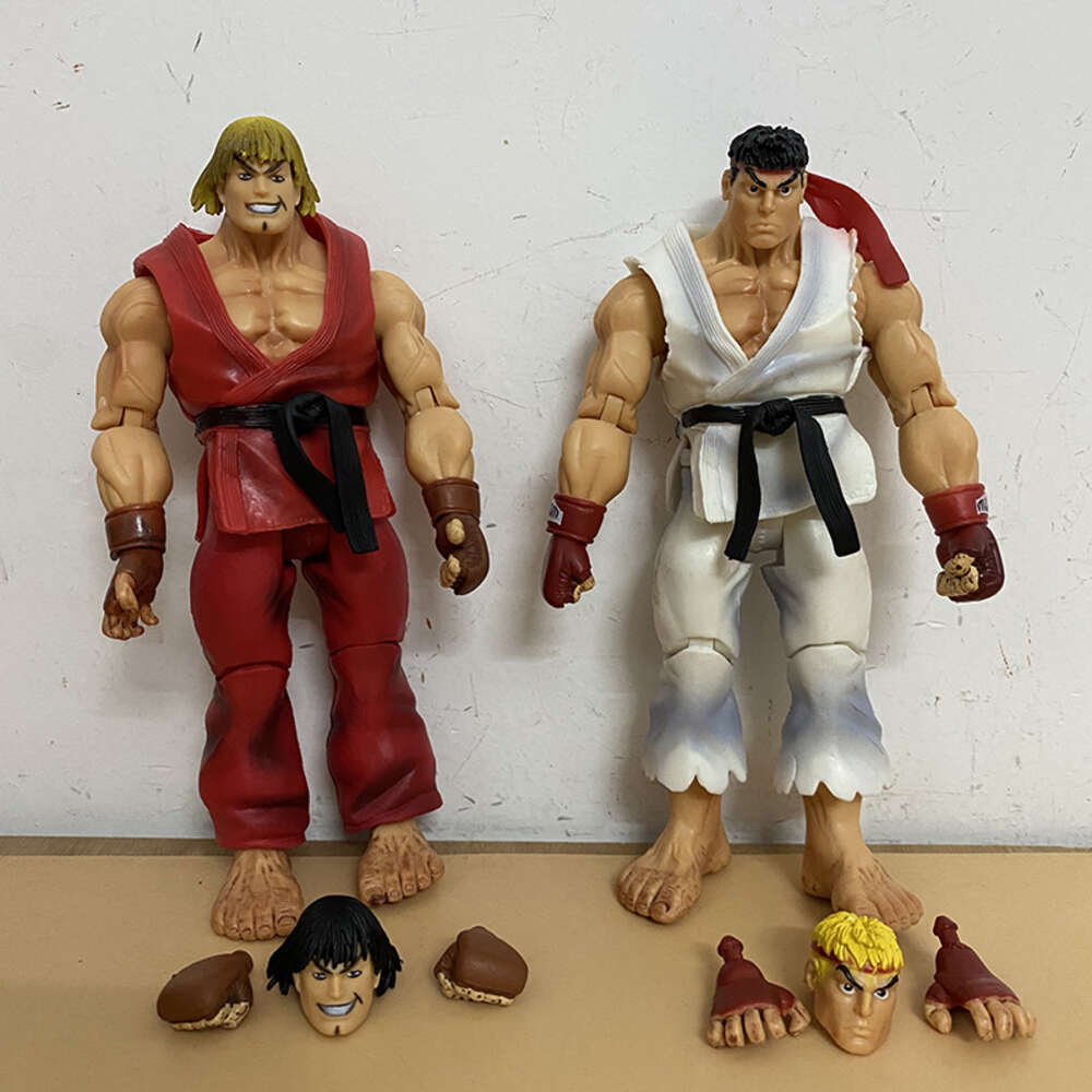 Mascot Costumes Neca Figure Ryu Figure Game Character Ken Doll Guile Toy Akuma Gouki Hoshi Chun-li Action Figure Model Toys Joint Movable Doll