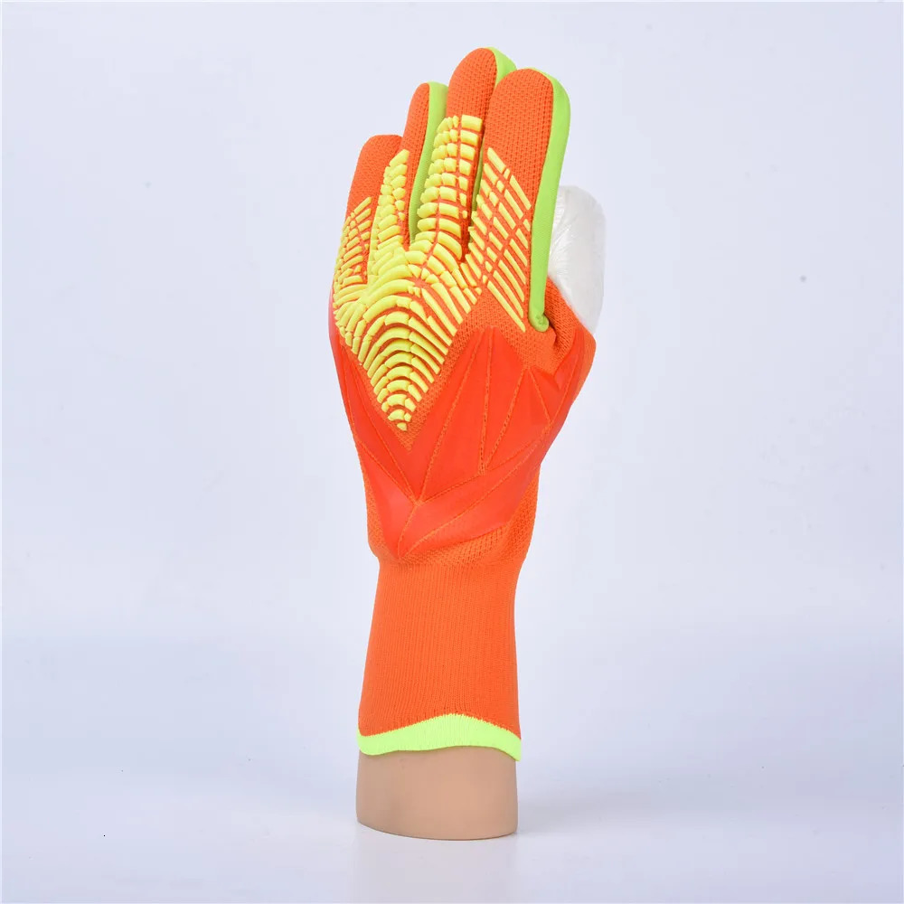 Sports Gloves Kids Adults Goalkeeper Gloves Goalie Gloves Thicken Latex Football Soccer Anti-slip Soccer Breathable Children Goalie Gloves 231011