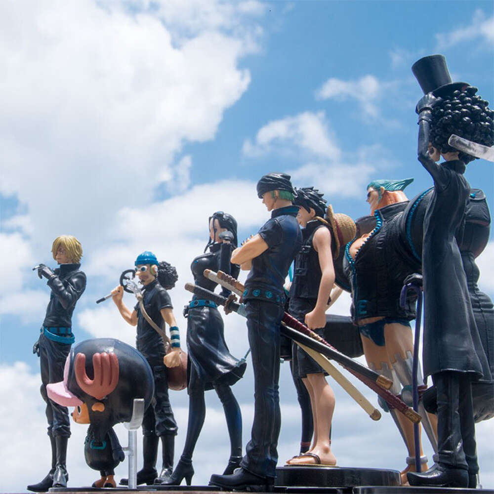 Mascot Costumes One Piece Anime Figure Black Clothes Theater Version of Luffy Zoro Sanji Francine Nami Action Figure Pvc Collection Model Toys