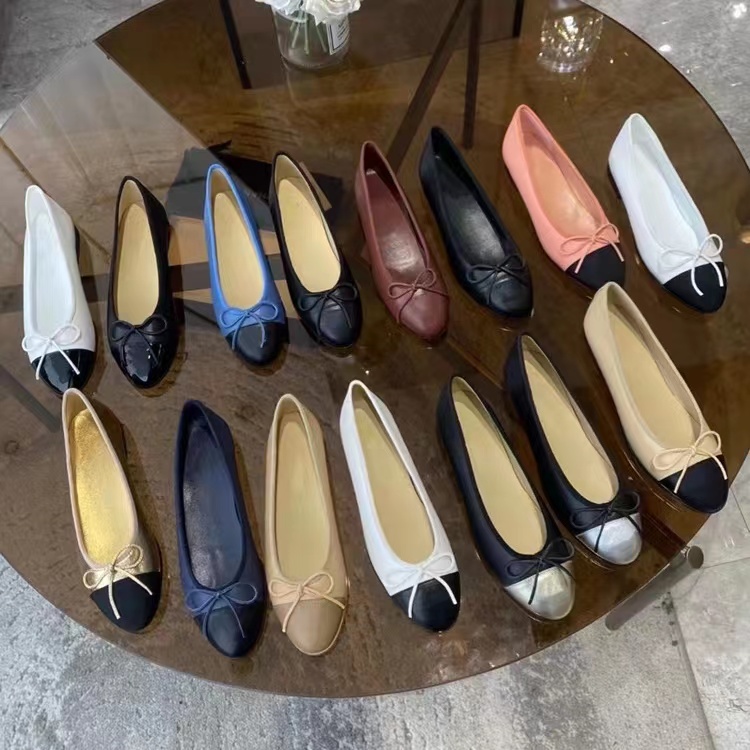 2023 Designer Luxury Horseshoe Flat Dress Shoes Ladies Soft Soles Women Four Seasons Women's Ankle Boot Dimensions the 35-41 box