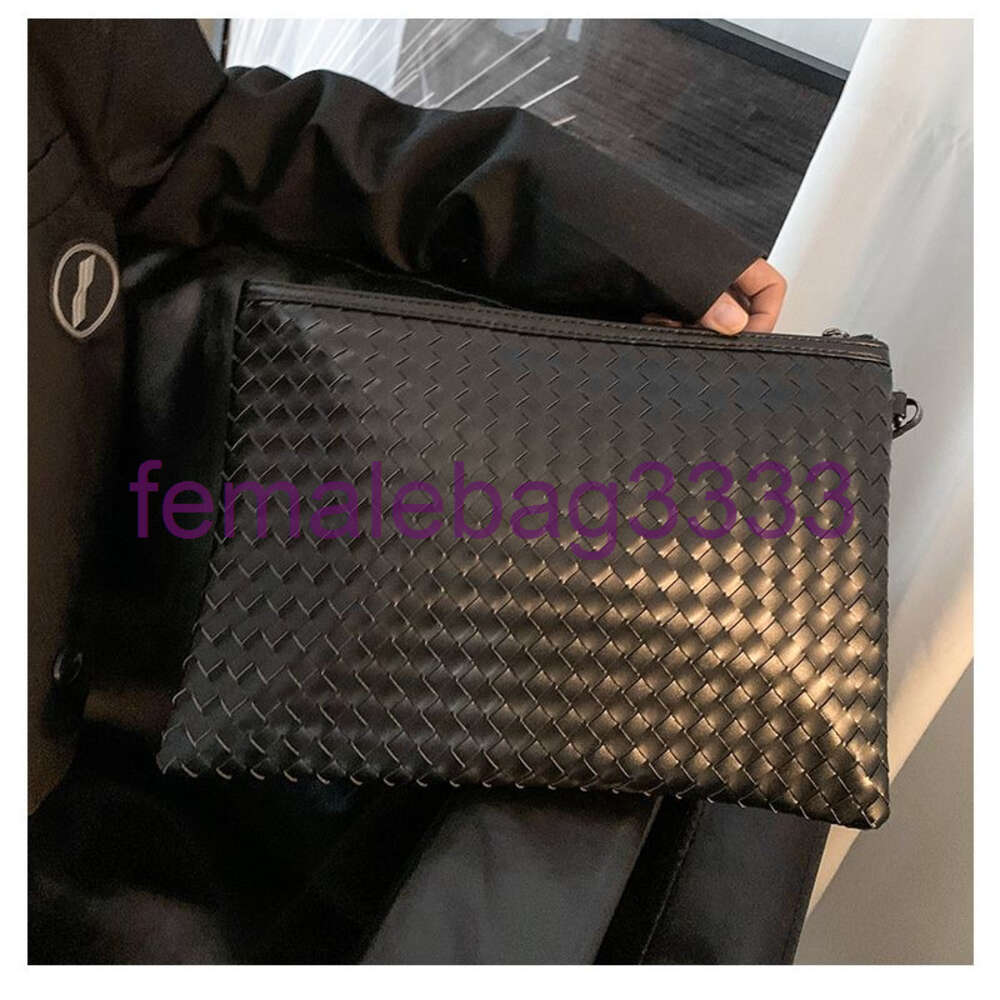 man purse Designer Handbag waist bags Clutch weave Casual Mens Fashion envelope bag large multiple pockets inside hidden zipper pocket