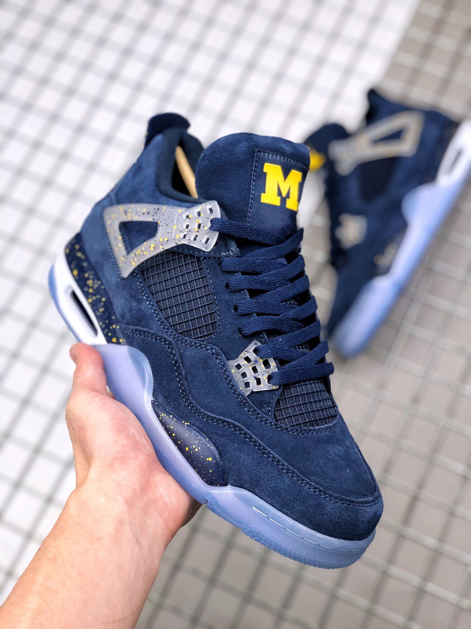 Basketball Shoes 4s Michigan Pe Men Women 4 Dark Obsidian University Gold-black-white Designer Sneakers Outdoor-indoor Lifestyles Trainers