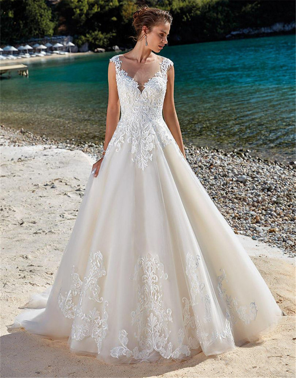 Elegant V Neck Lace Applique Bridal Gown Custom Made Sheer Jewel Collar Floor Length Ball Gown Wedding Dresses for Women