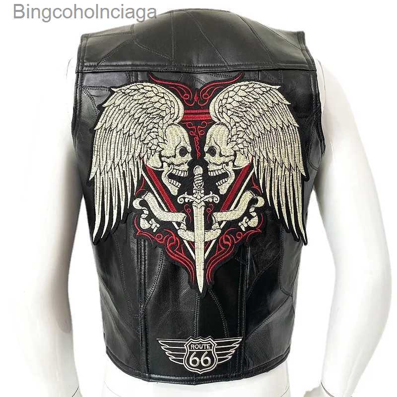 Men's Vests 2023 New Motorcycle Leather Vest Fashion Embroidery Sleeveless Jacket Four Seasons Men Biker Locomotive Punk for Men Veste WestL23101