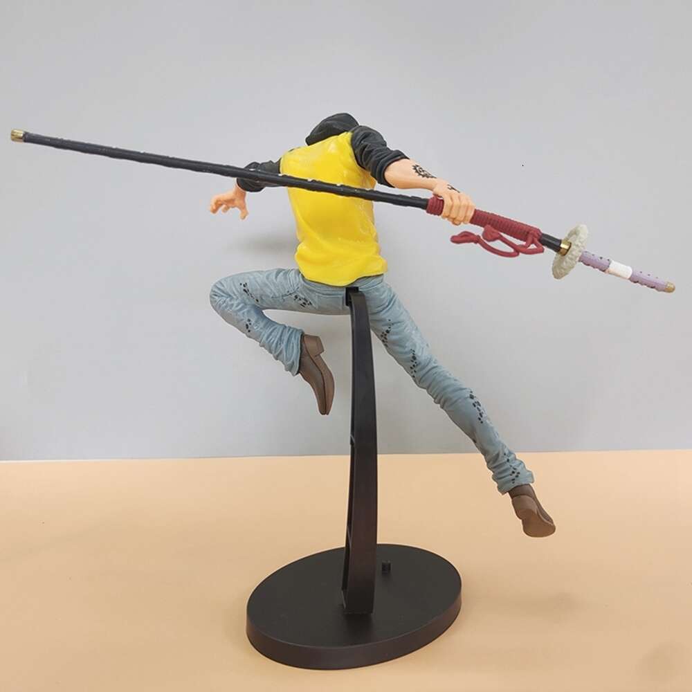 Mascot Costumes 23cm One Piece Anime Figure Trafalgar Law Action Figure Pvc Anime Peripherals Collection Model Doll Ornaments Toys Birthday Gift