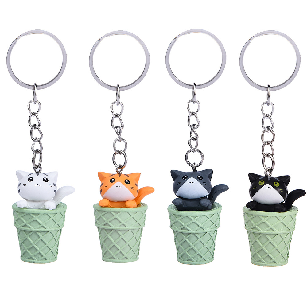 Cartoon Design Animal Keychains Little Ice Cream Cat Pendant Key Rings Cute Kawaii Kitten Car Key Chains Trinket Bag Charm Gift Keyrings DIY Jewelry A