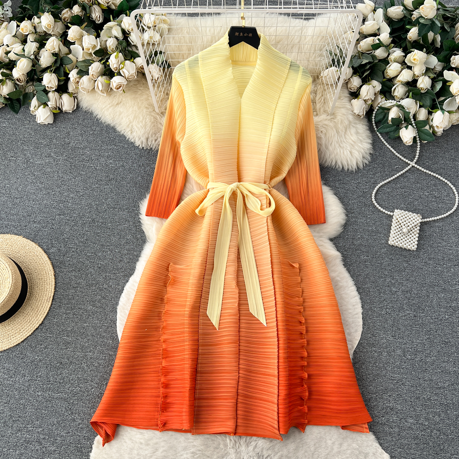 Womens Outerwear WomenTrench Coats Winter Clothes Spring Contrast Color Miyake Pleated Dress for Women Open Stitch Belt A-Line Midi Dress Ladies Party