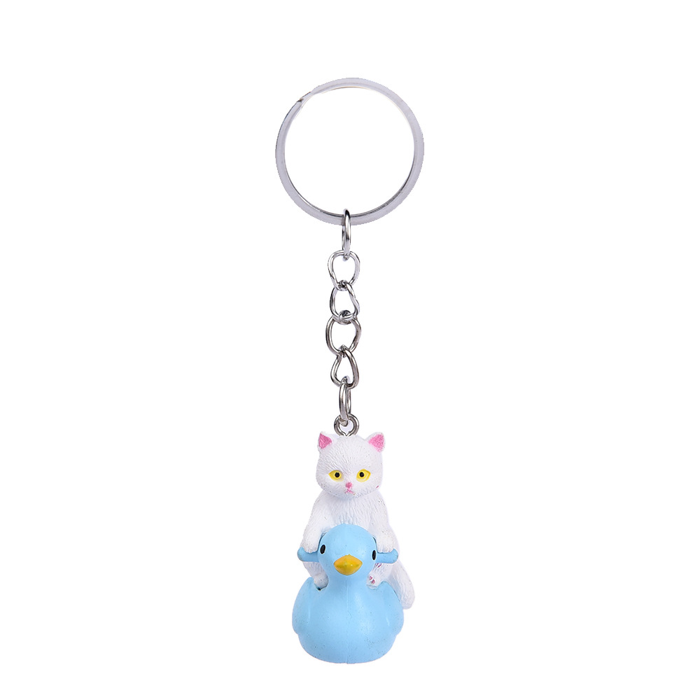 Animal Keyrings Keychains Riding Duck Cat Pendant Key Rings Cute Cartoon Design Car Key Chains Keyfob Bag Charms for Women Men Gift DIY Fashion Jewelr