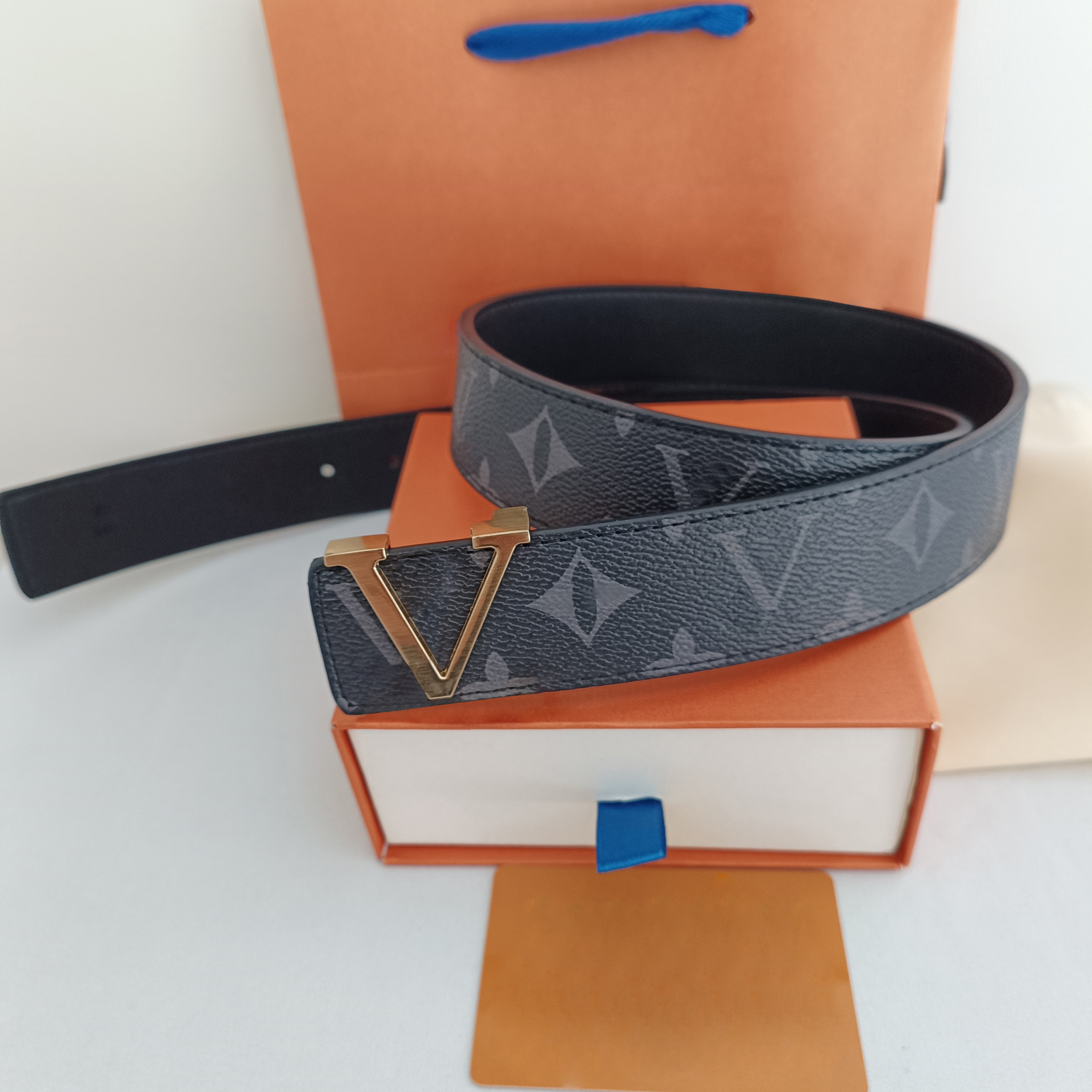 Designer Belts Man Classic Fashion Casual Letter Smooth Buckle Womens Mens Leather Belt Width 3.8Cm AAAAA