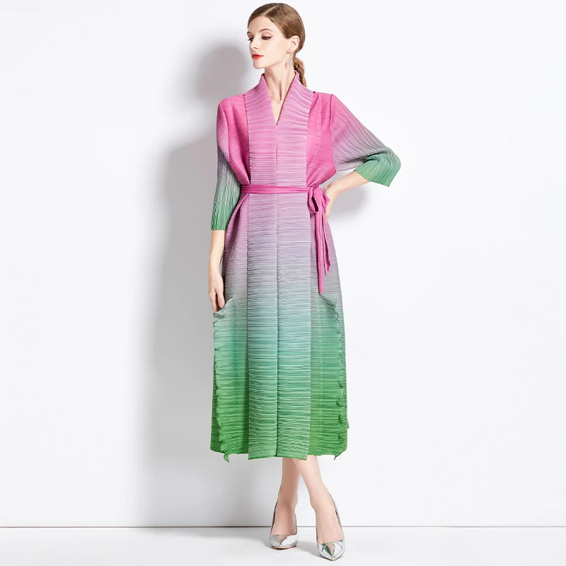 Womens Outerwear WomenTrench Coats Winter Clothes Spring Contrast Color Miyake Pleated Dress for Women Open Stitch Belt A-Line Midi Dress Ladies Party