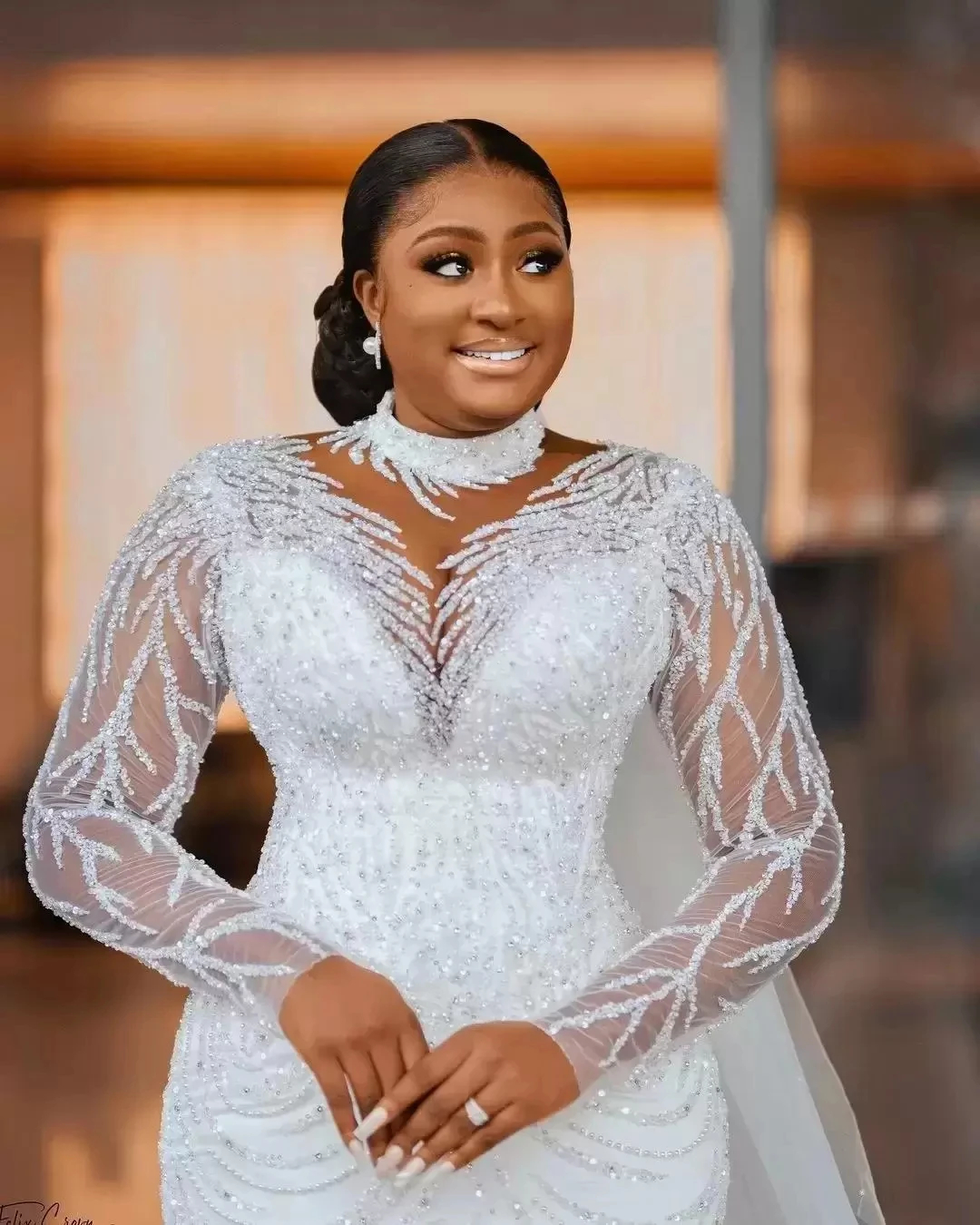 Luxury Mermaid Wedding Dress Crystals Beaded Long Sleeves Gorgeous Bridal Gowns 2024 Elegant African Bride Dresses