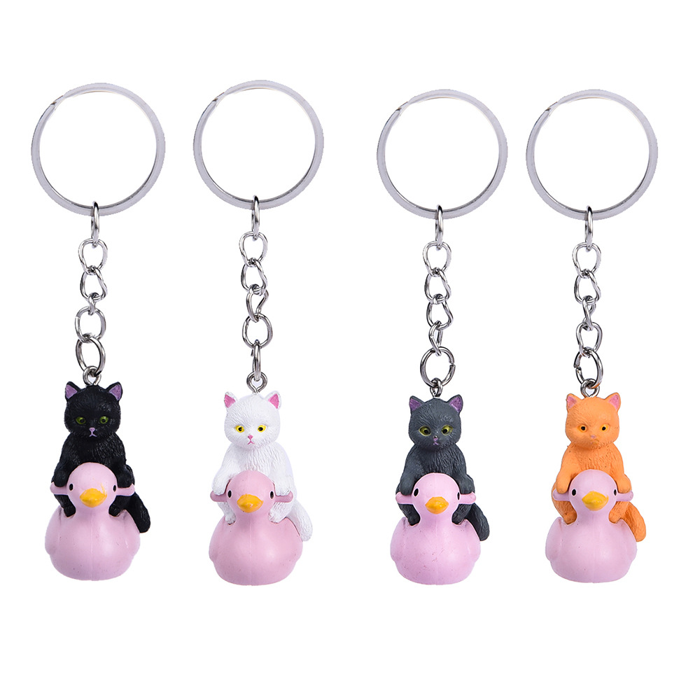Animal Keyrings Keychains Riding Duck Cat Pendant Key Rings Cute Cartoon Design Car Key Chains Keyfob Bag Charms for Women Men Gift DIY Fashion Jewelr