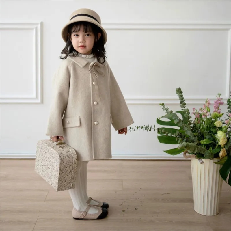 Coat Baby Girl Woolen Bow Tie Jacket Long Pearl Button Warm Infant Toddle Lapel Spring Autumn Winter Outwear Clothes 110Y 231016