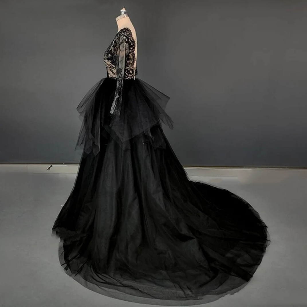 Black A-Line Wedding Dress Long Sleeve Lace Bride Gown Floor Length Vestidos Appliques Modern V Neck
