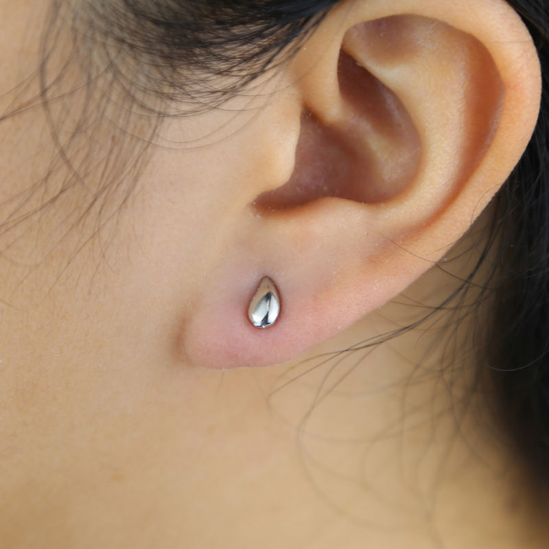 Gold Color Chunky Dome Water Drop Peas Shape Stud Earrings Mini Glossy High Polished Fashion Hip Hop Women Lady Festival Gift Jewelry