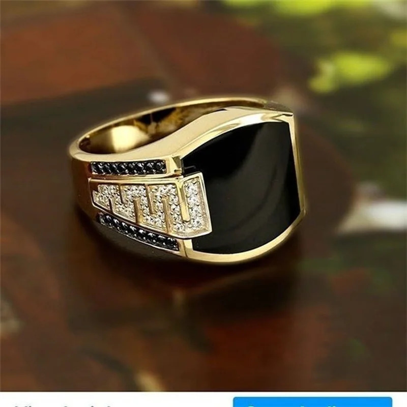 Solitaire Ring 2023 Metal Glossy Rings for Men Geometric Width Signet Square Finger Punk Style Fashion Jewelry Accessories Whole Sale 231016