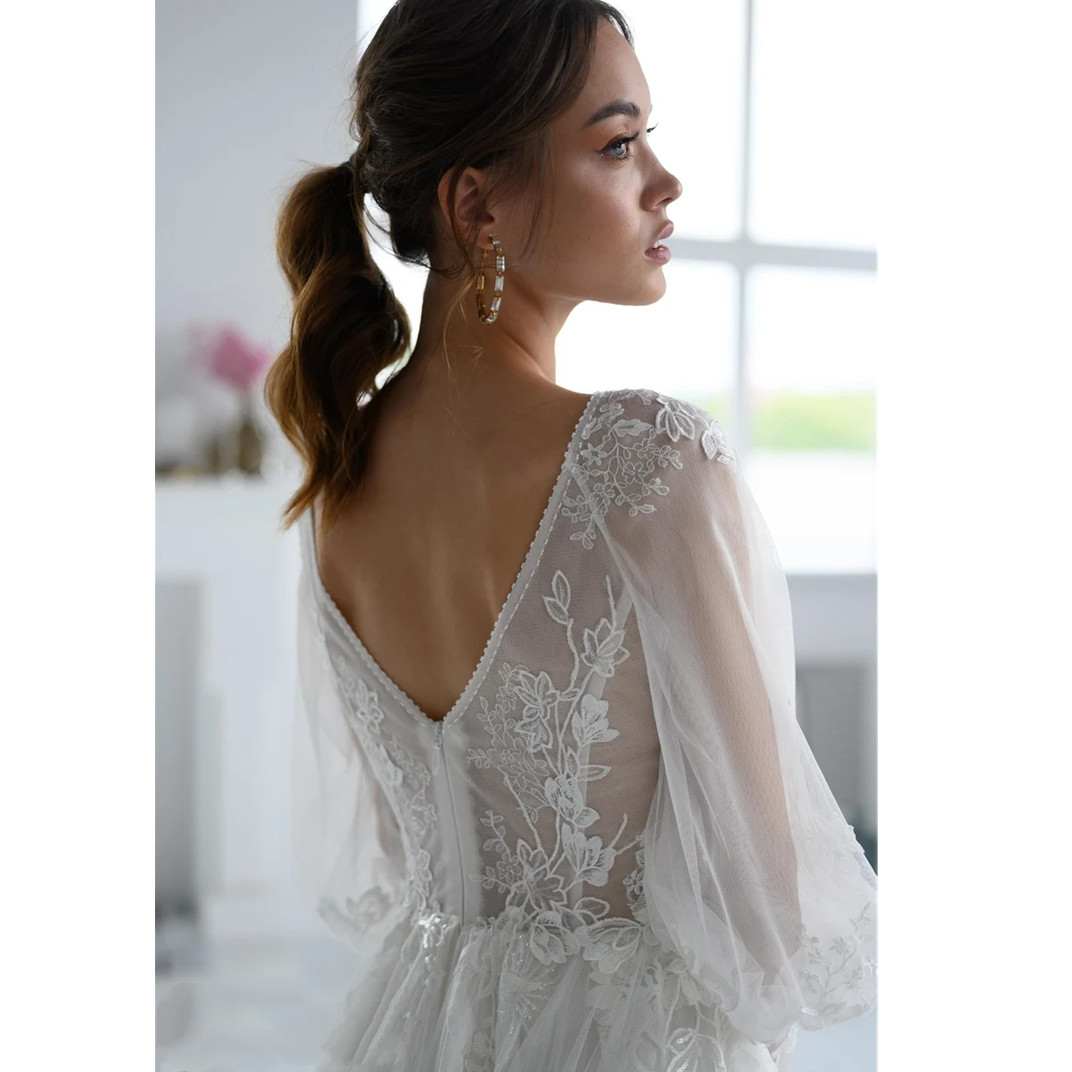 Long Sleeves V Neck Wedding Dress Side Split Lace Appliques Bridal Gowns Sweep Train Robe De