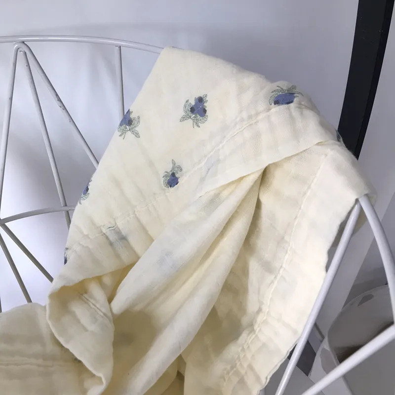 Quilts Baby Blueberry Print Muslin Blanket for Babies born Summer Blanket Cover 4 Layer Organic Cotton Muslin Napping Quilt Covers 231017