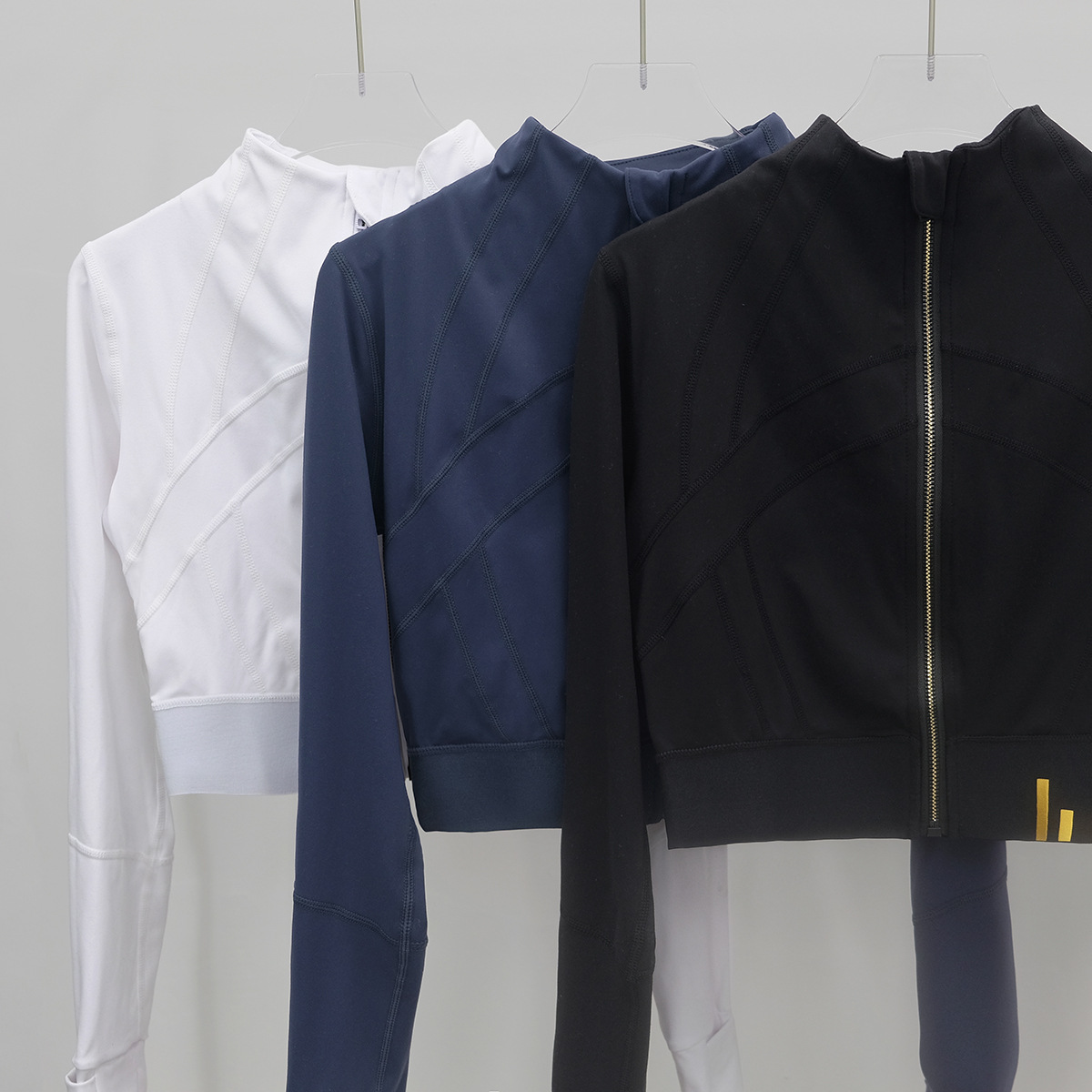 Uu-1442 Women Yoga Short Jackets Workout Sport Coat Fiess Jacket Sports Quick Dry Activewear Top Solid Zip Up Sweatshirt Sportwear