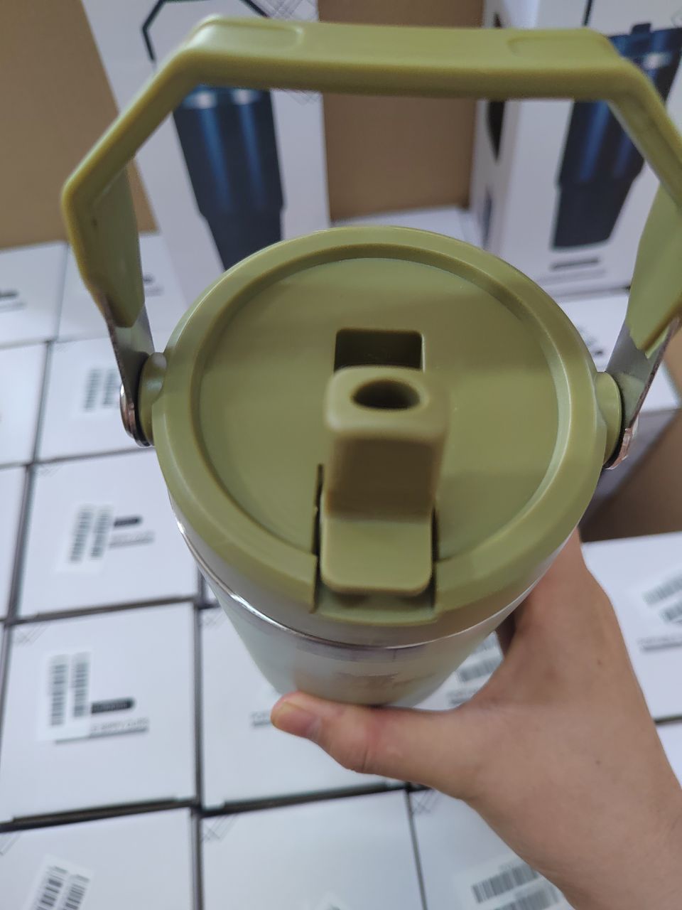 US STOCK Cobranded Water Bottles 30oz Cups Heat Preservation Stainless Steel Tumblers With Handle Outdoor Large Capacity Car Mugs Leakproof Flip Cups 