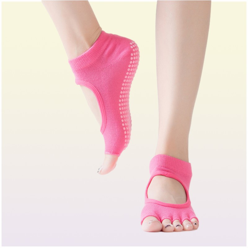 Whole2019 new dighole dispensing professional yoga socks ladies nonslip exposed toe backless gym fivefinger socks sports s