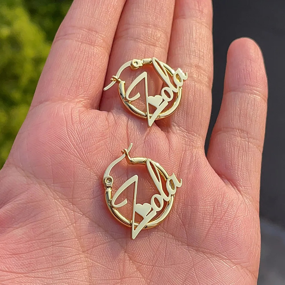 Hoop Huggie 3UMeter Kid Custom Name Hoop Earrings 20mm Cute Personality Letter Small Round Mini Earring Stainless Steel Girl Gift 231016